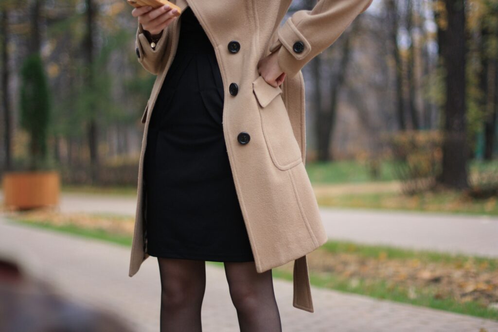 taupe seasonless suit with wide-leg trousers, professional fall office outfit
