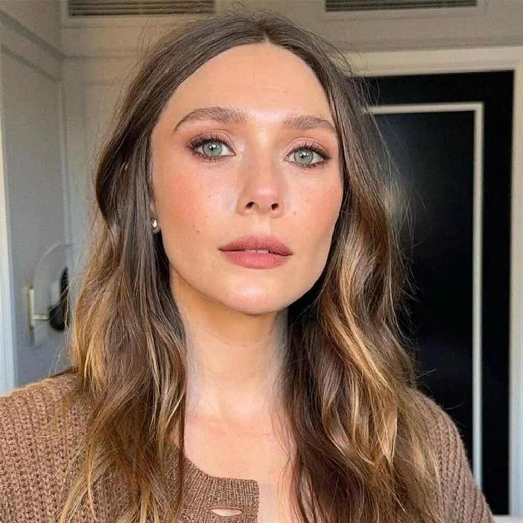 Elegant blonde hair with creamy undertones and subtle shimmer