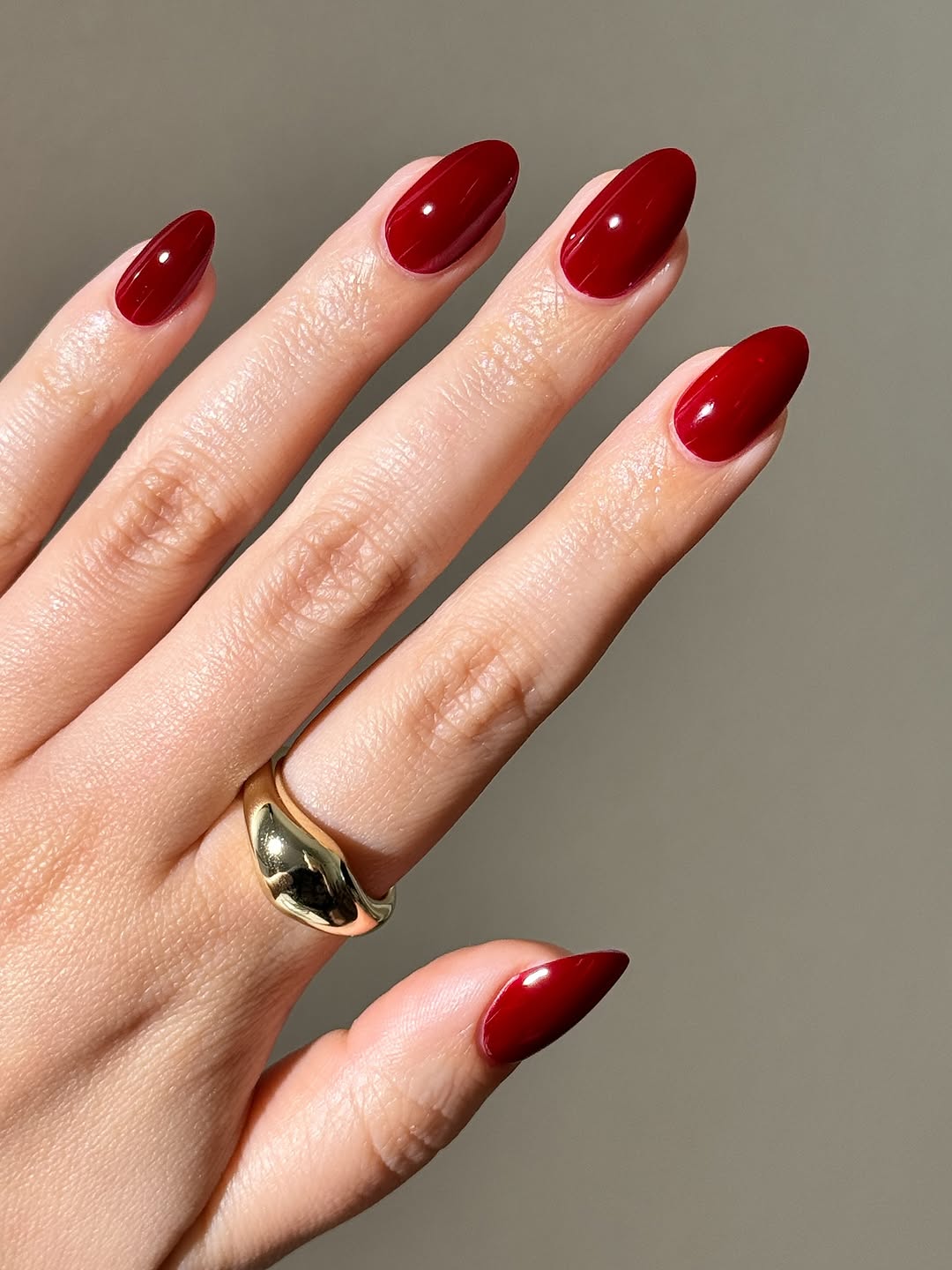 Classic glossy red nails