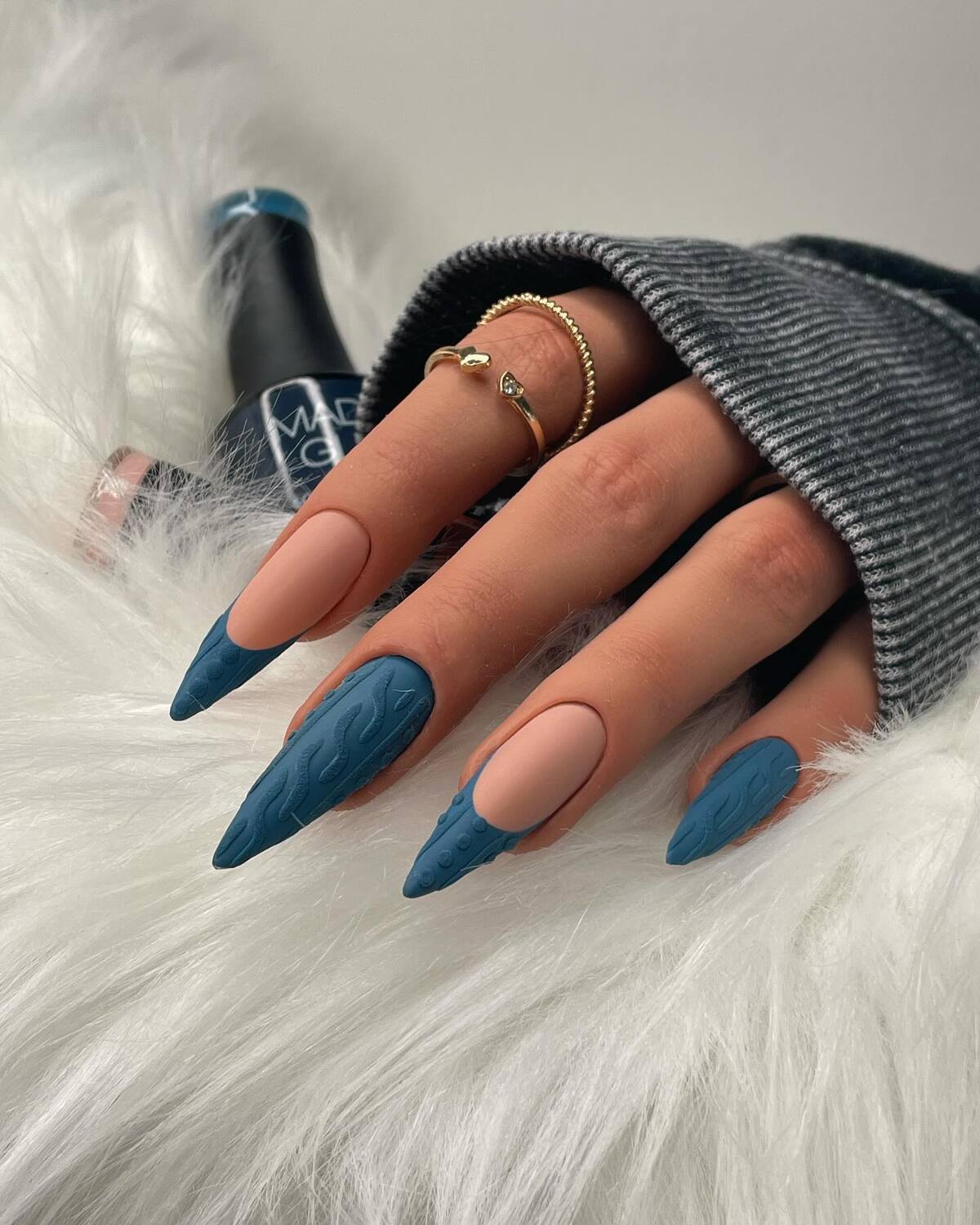 10. Teal and Nude Sweater Knit Sophistication