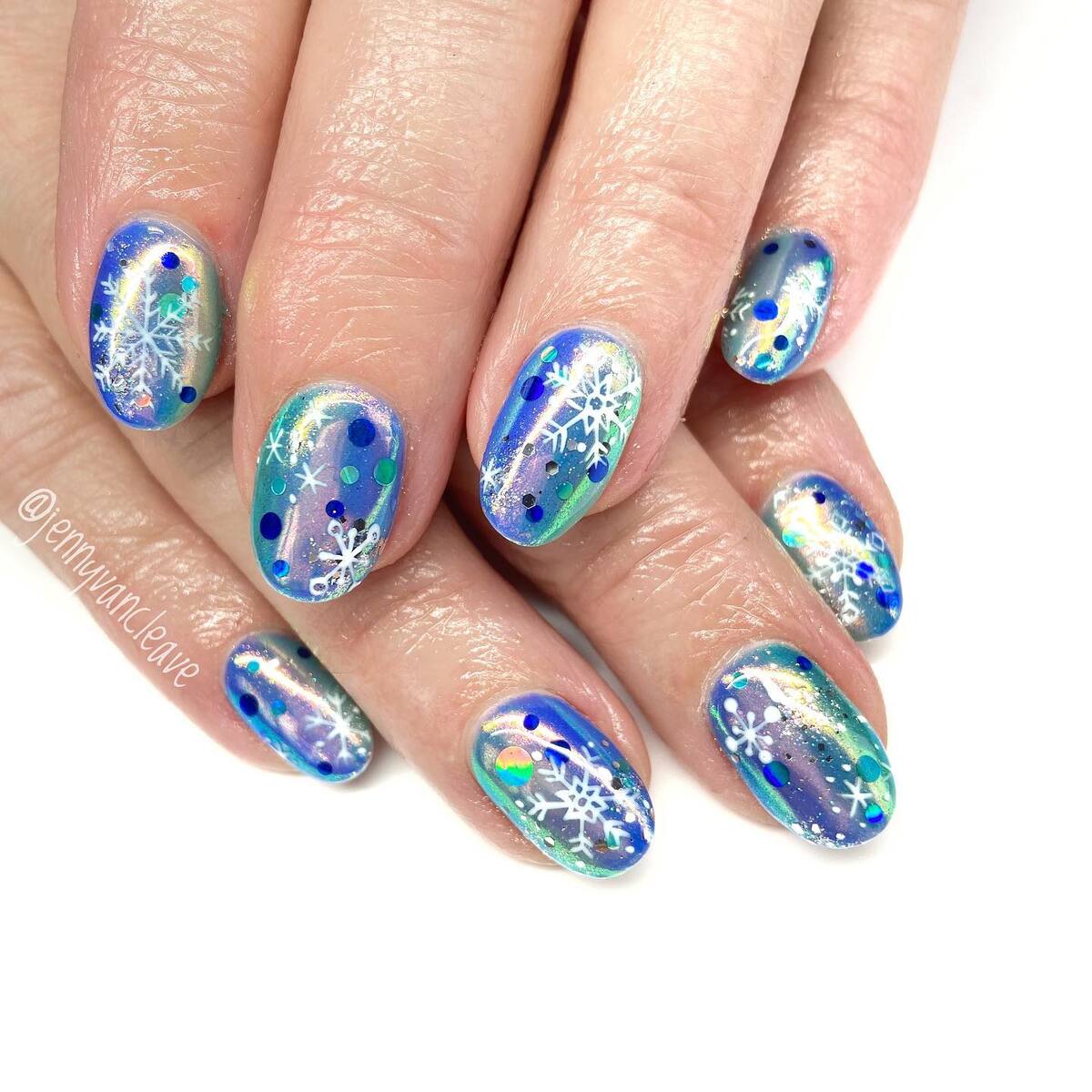 21. Metallic Snowflake Wonderland