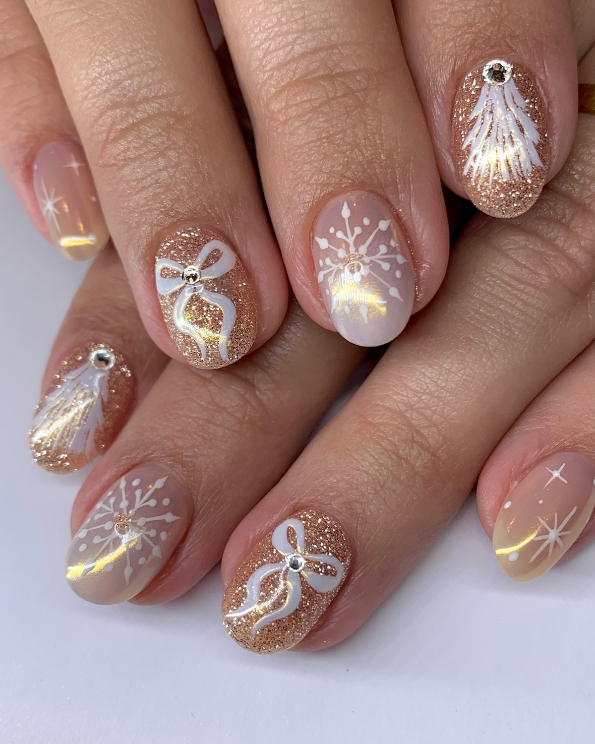 7. Golden Holiday Charm