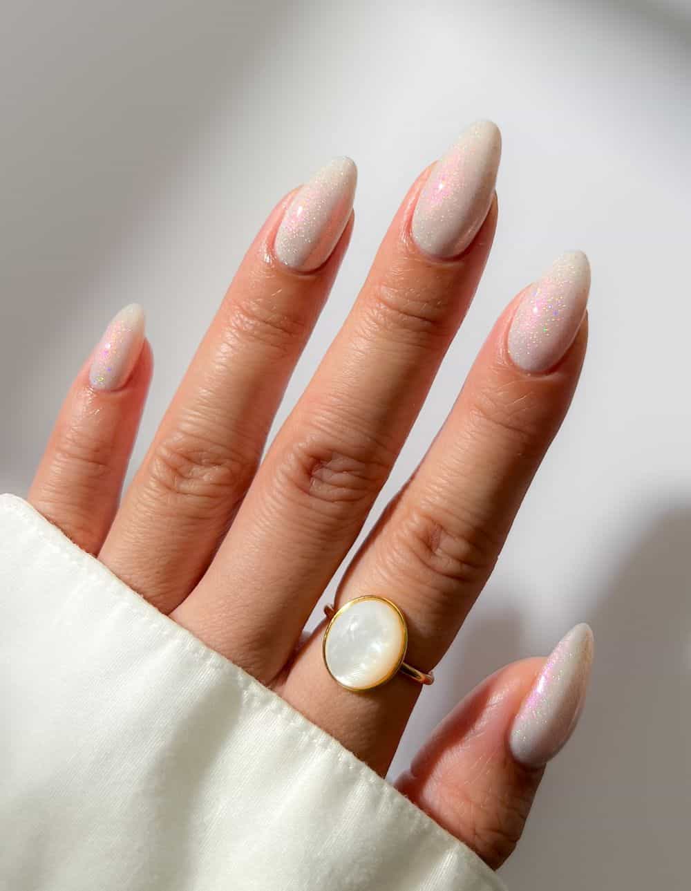 Snow-Inspired Mani