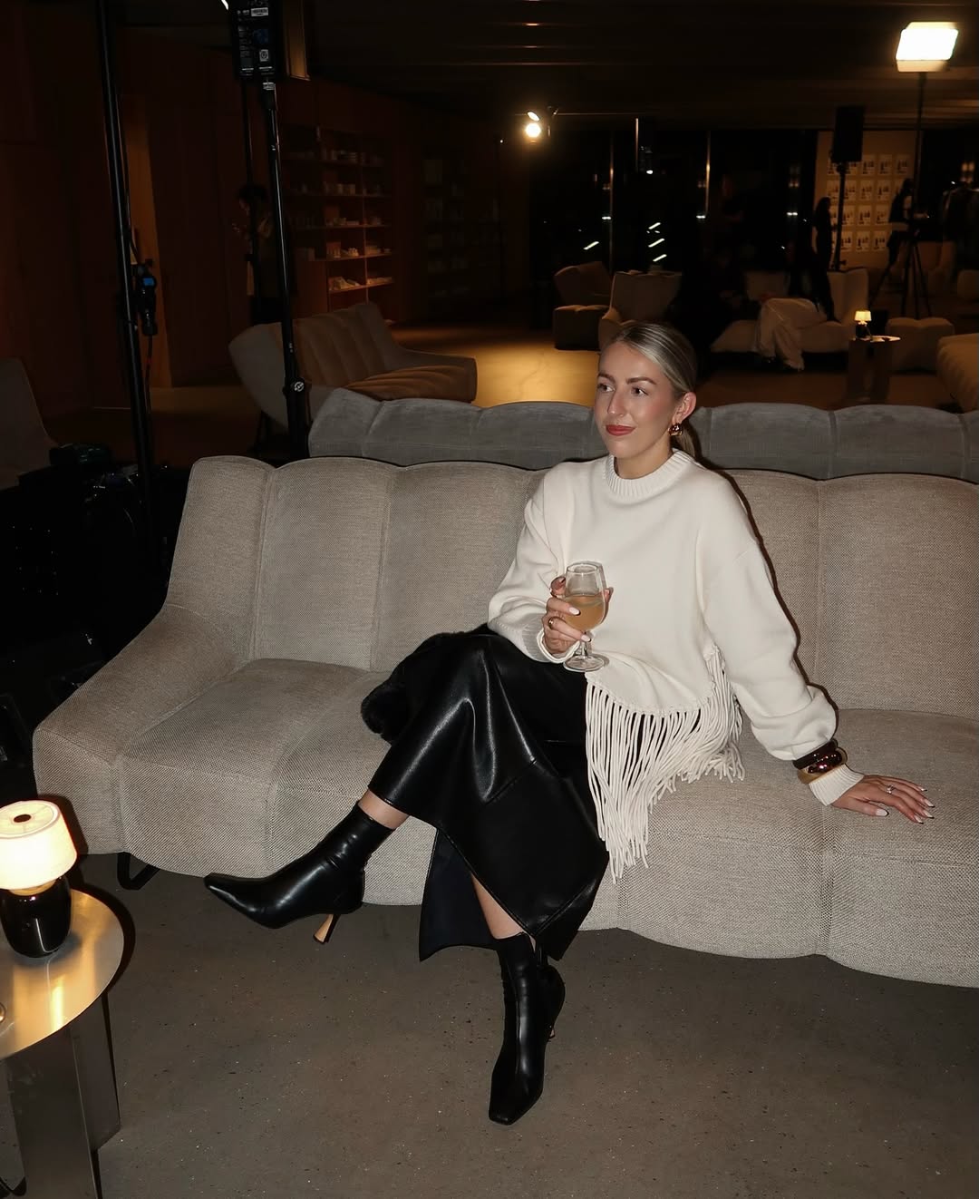 Winter Winery Outfit Inspiration—15 Looks That Set the Mood Beautifully