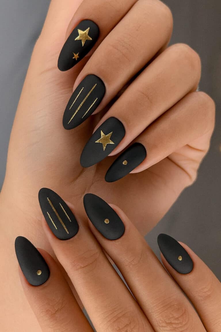 Matte nails with metallic accents for New Year's Eve