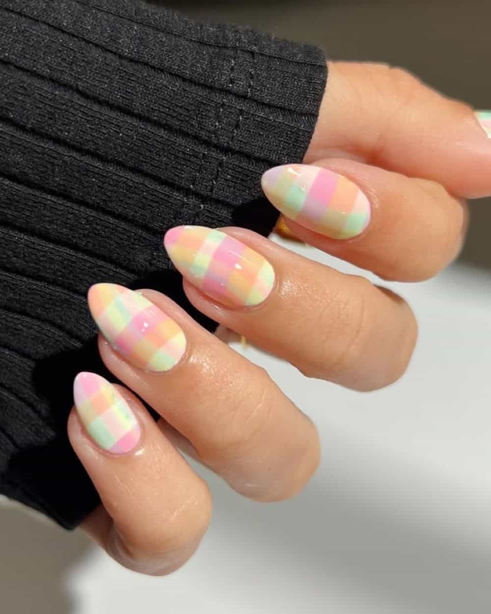 Sherbet-colored plaid nails